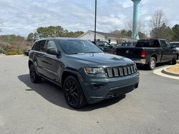 JEEP GRAND CHEROKEE 2018 1C4RJFAG5JC179042 image